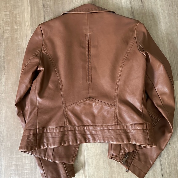 Target Universal Thread Tan Faux Leather Jacket - Picture 3 of 4